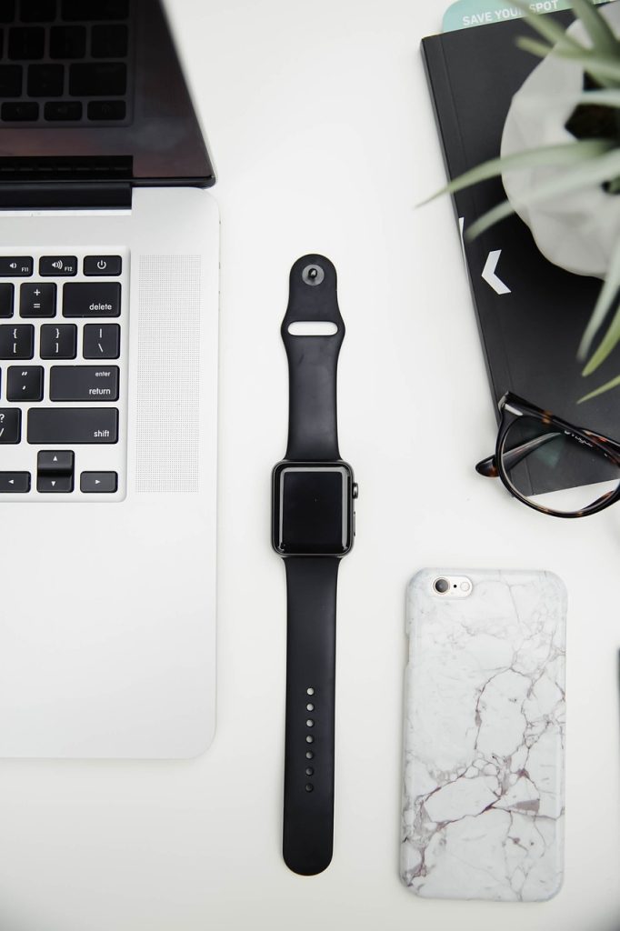 laptop, computer, browser, research, business, work, desk, mobile, phone, gadget, eyeglasses, watch